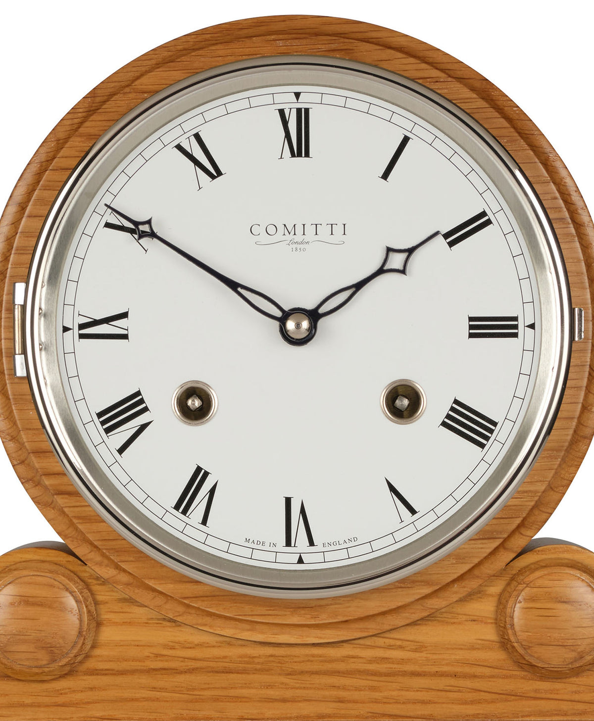 Comitti C4809S oak mantel clock detail