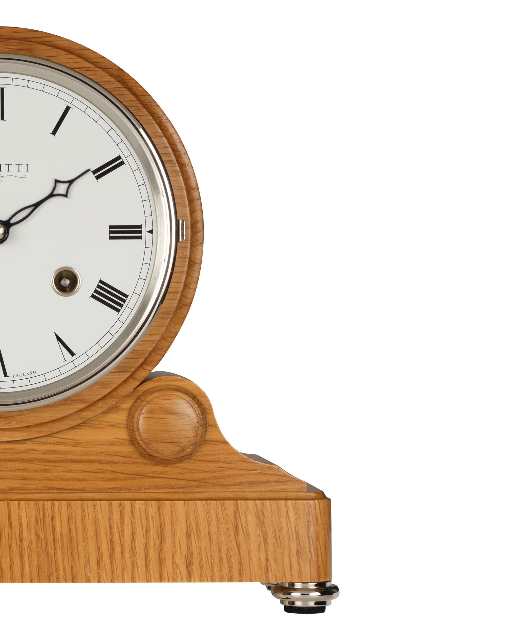 Comitti C4809S oak mantel clock detail