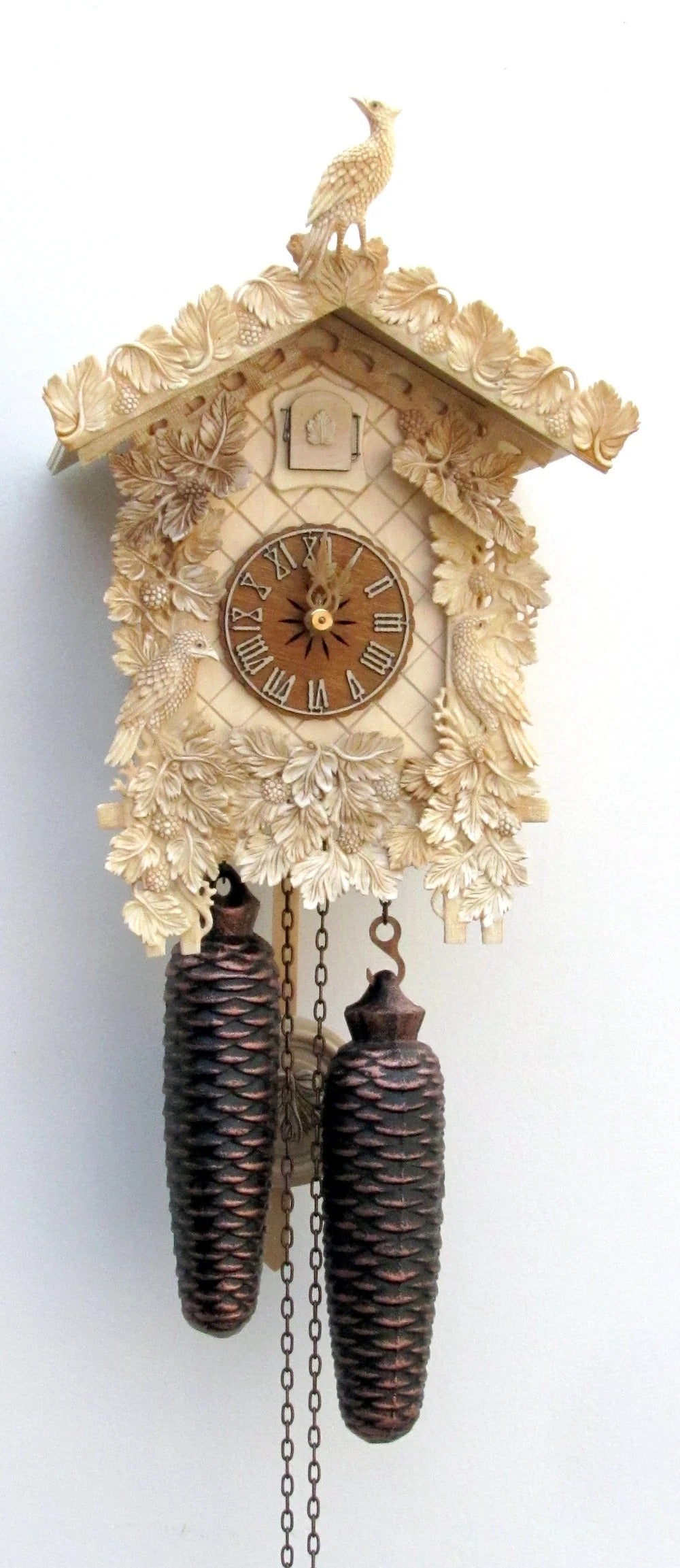 Sternreiter Bahnhusle Black Forest Mechanical Cuckoo Clock #8226N, Carved Bone