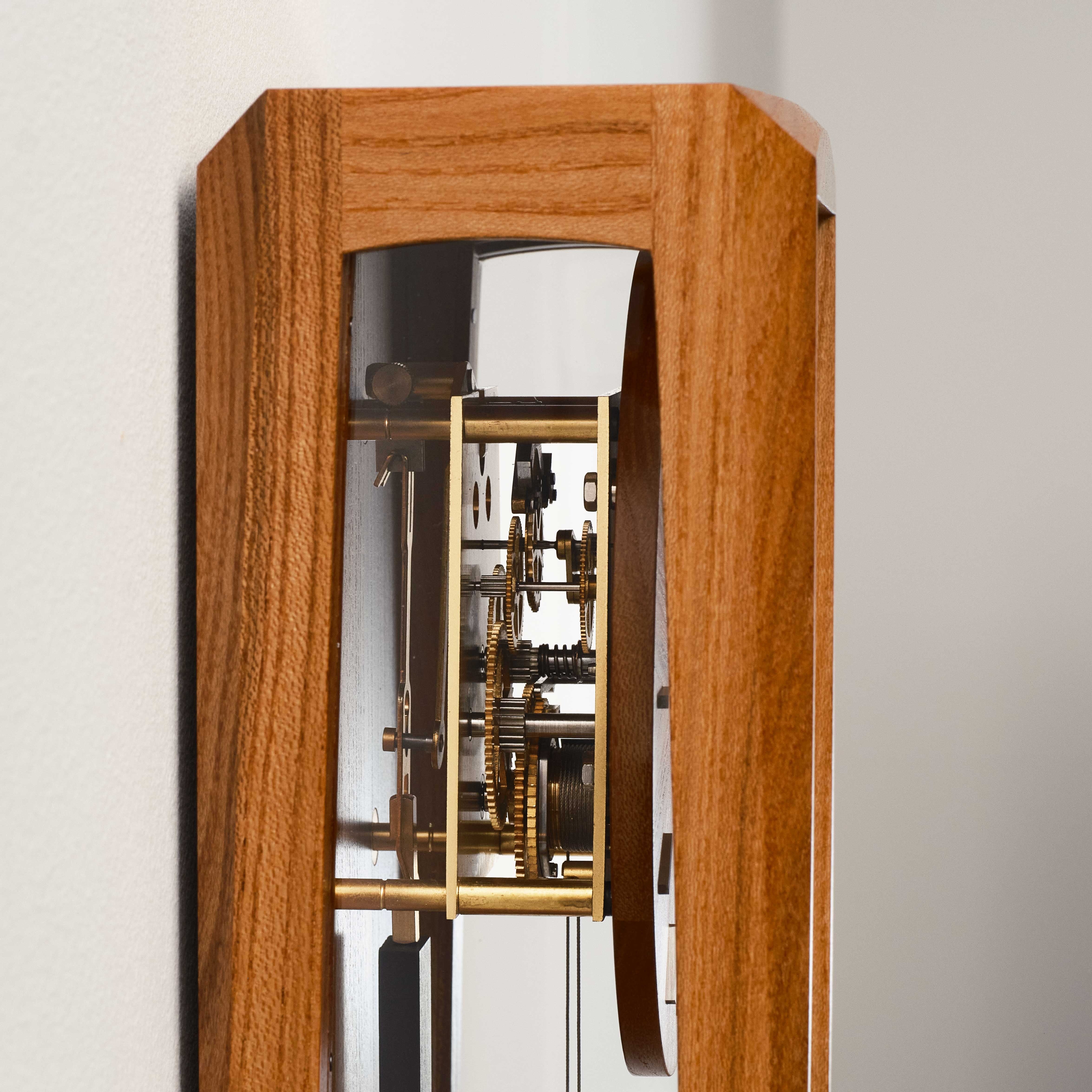 Comitti of London, THE FROXFIELD Wall Clock in Elm, c3715tp