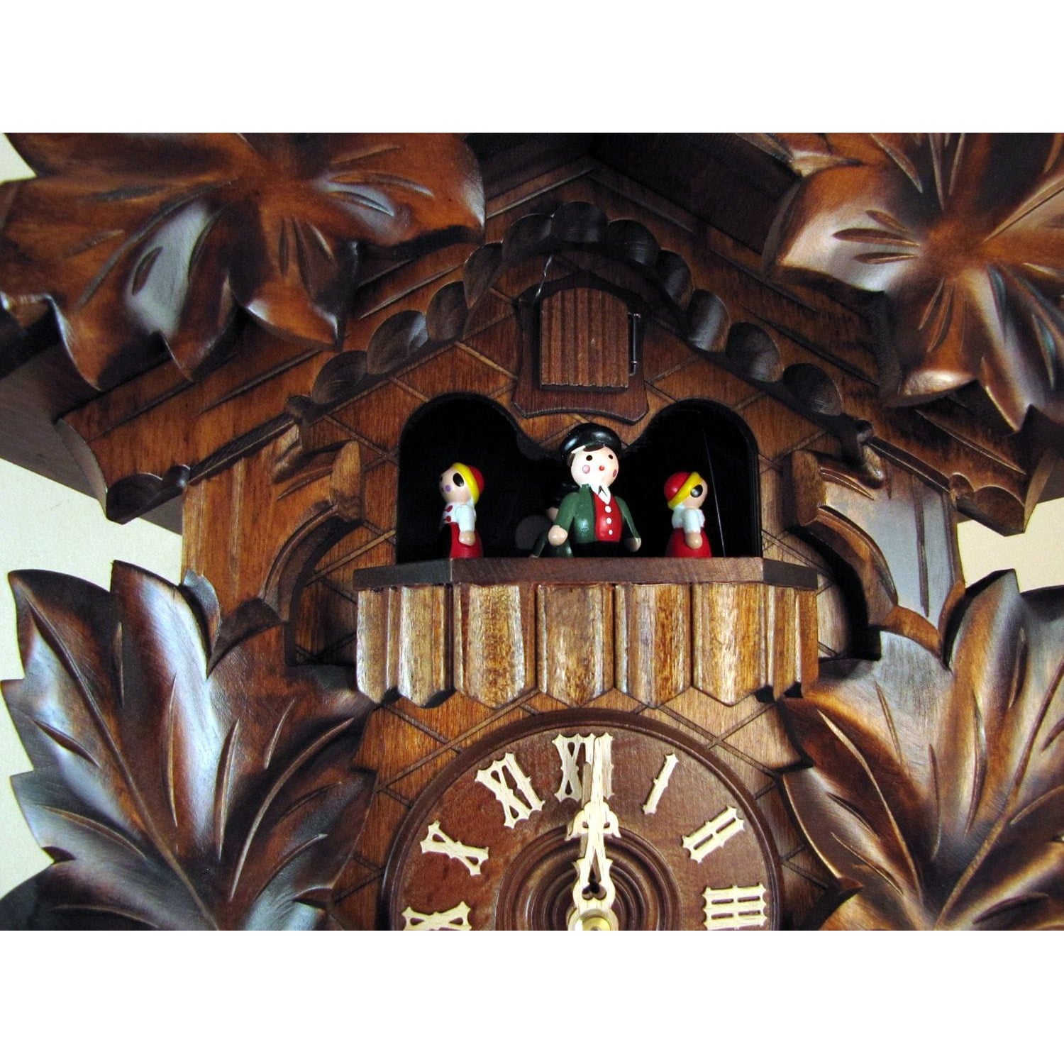 Sternreiter Bird and Leaf Black Forest Mechanical Cuckoo Clock #8301