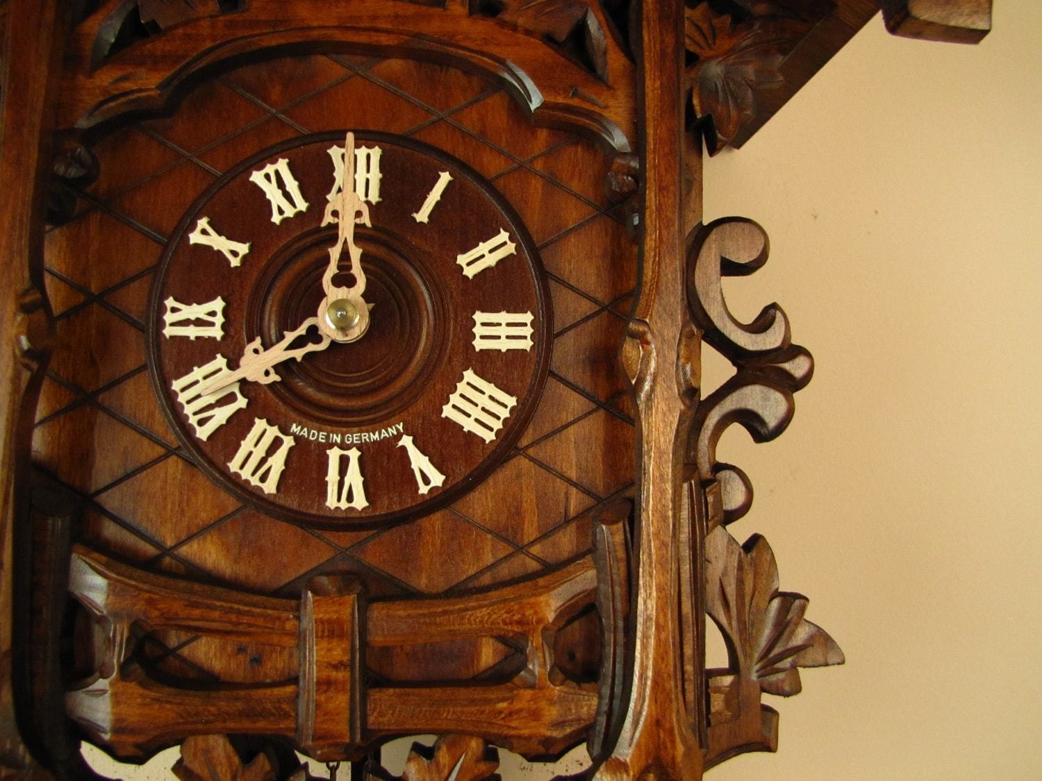 Cuckoo Clock - Sternreiter Vineyard Black Forest Mechanical Cuckoo Clock #8224