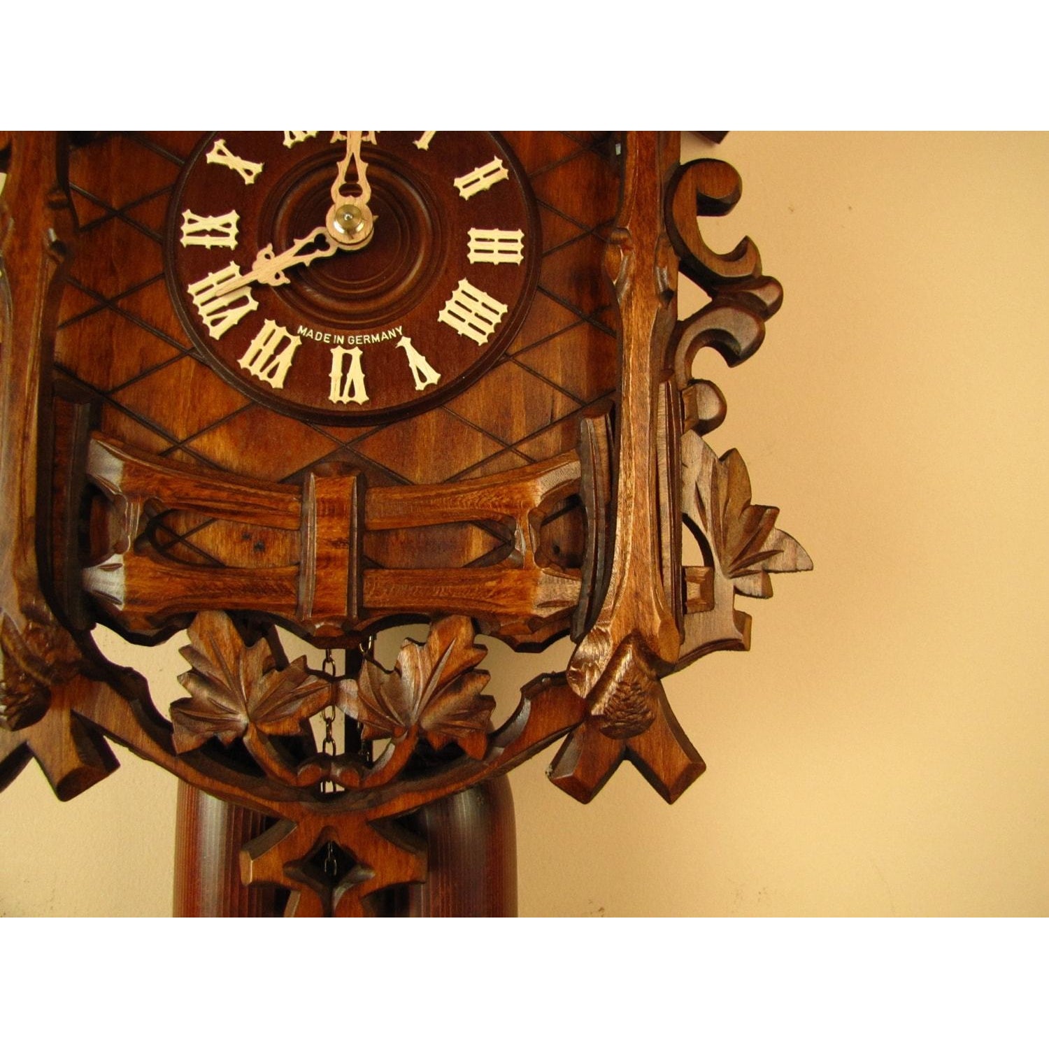 Sternreiter Vineyard Black Forest Mechanical Cuckoo Clock #8224