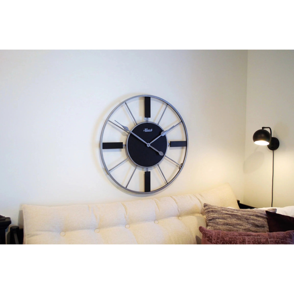 Hermle  ELI Quartz Wall Clock 42020