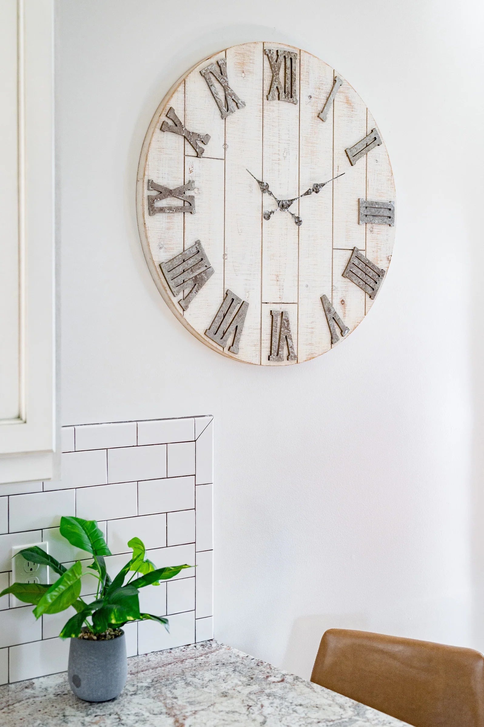 Hermle HENRY Quartz Wall Clock 42014