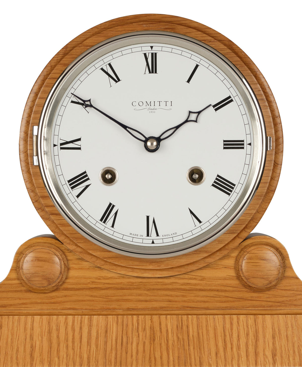 Comitti C4809S oak mantel clock detail