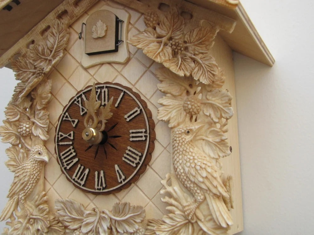 Sternreiter Bahnhusle Black Forest Mechanical Cuckoo Clock #8226N, Carved Bone