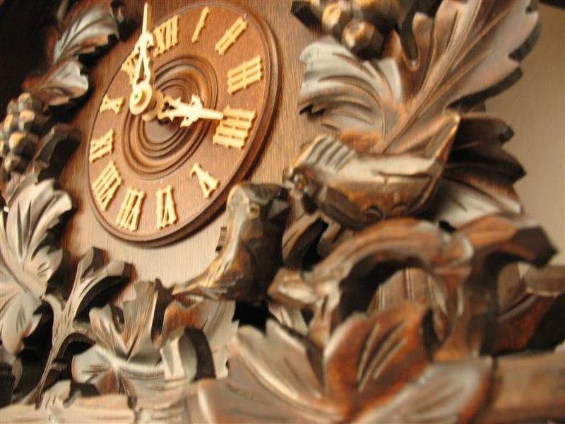 Cuckoo Clock - Romba Leaves And Vines 8247