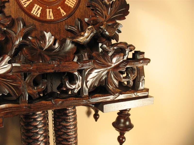 Cuckoo Clock - Romba Leaves And Vines 8247