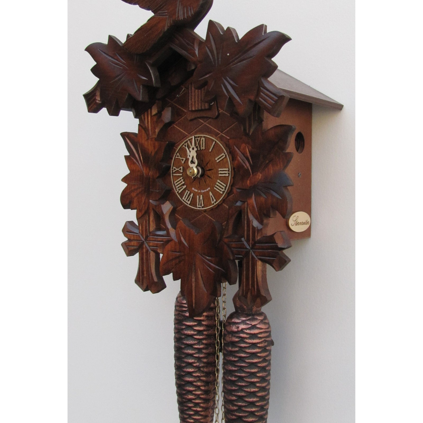 Sternreiter Bird and Leaf Black Forest Mechanical Cuckoo Clock #8200