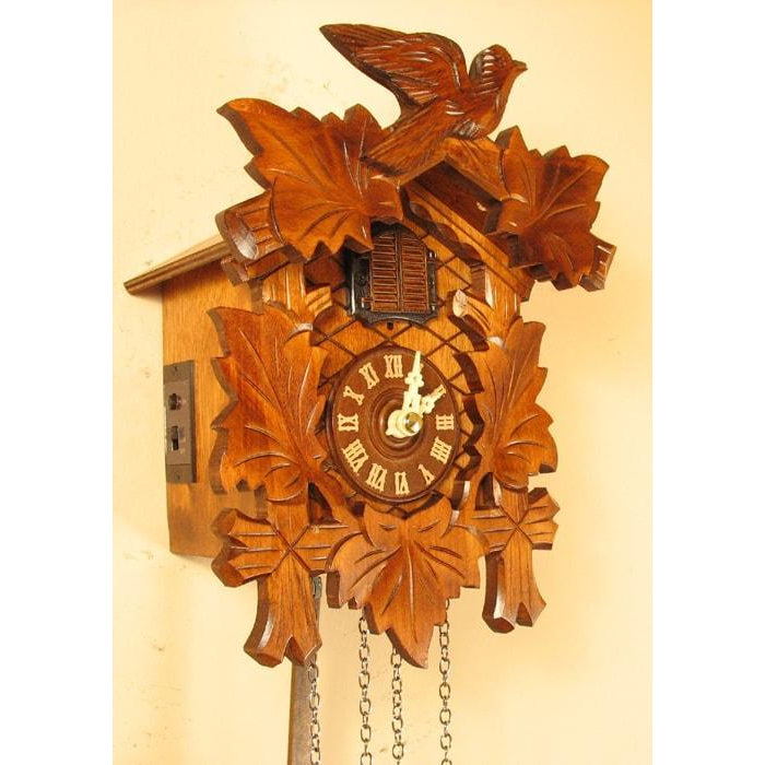 Sternreiter Bird and Leaf Black Forest Quartz Cuckoo Clock #40QM