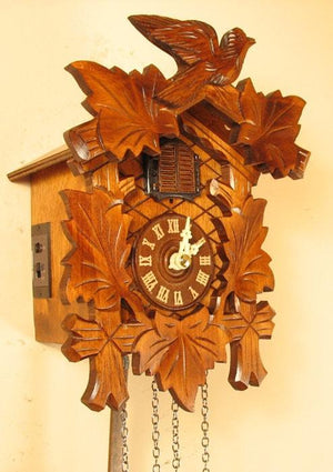 cuckoo-clock-sternreiter-bird-