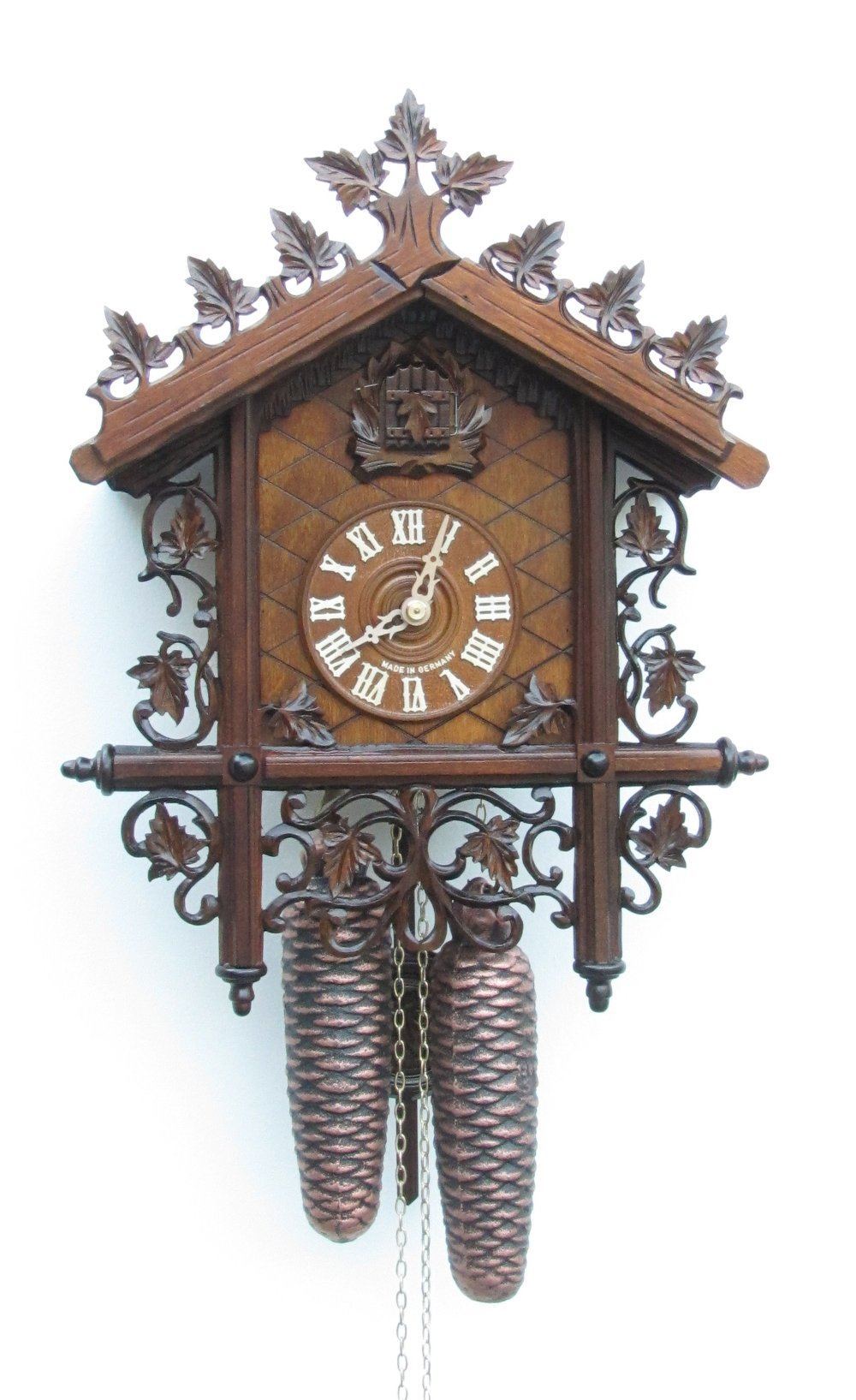 Cuckoo Clock - Sternreiter Smaller Design Classic Style Black Forest Mechanical Cuckoo Clock #8229